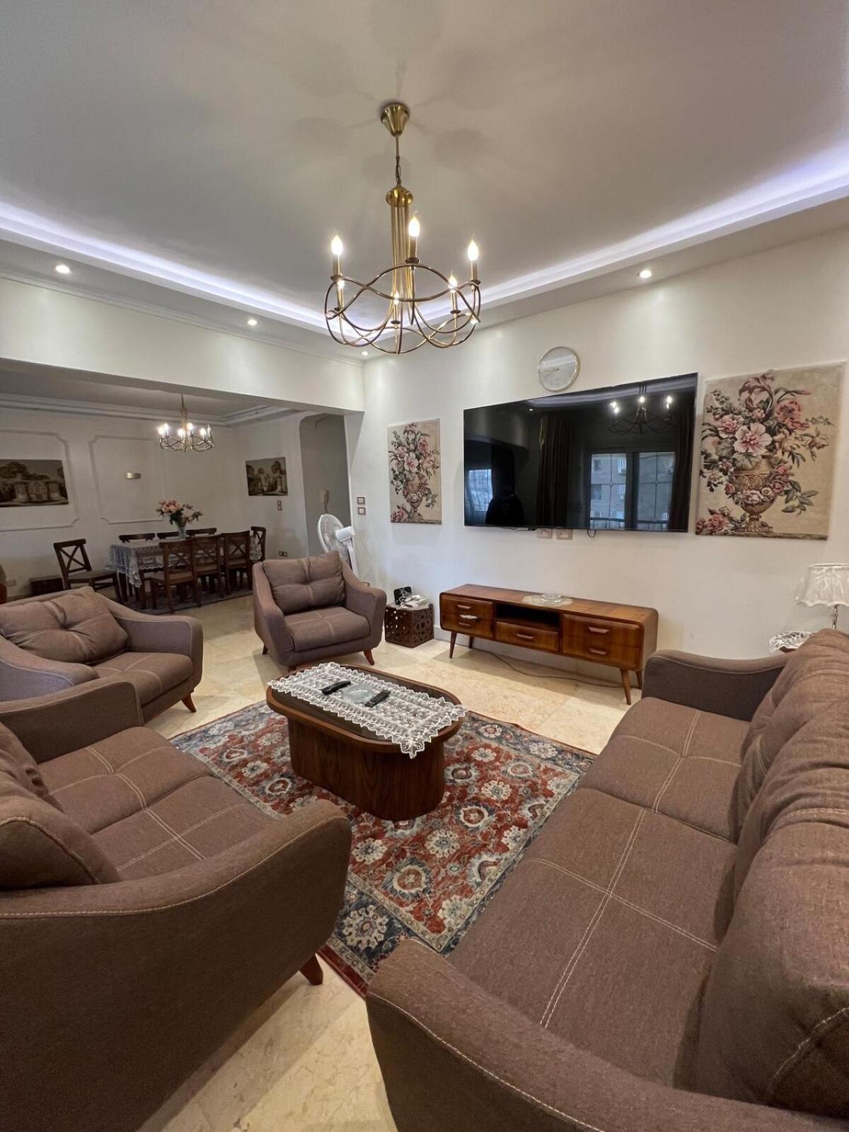 Comfy Furnished For Families In Center Apartment *